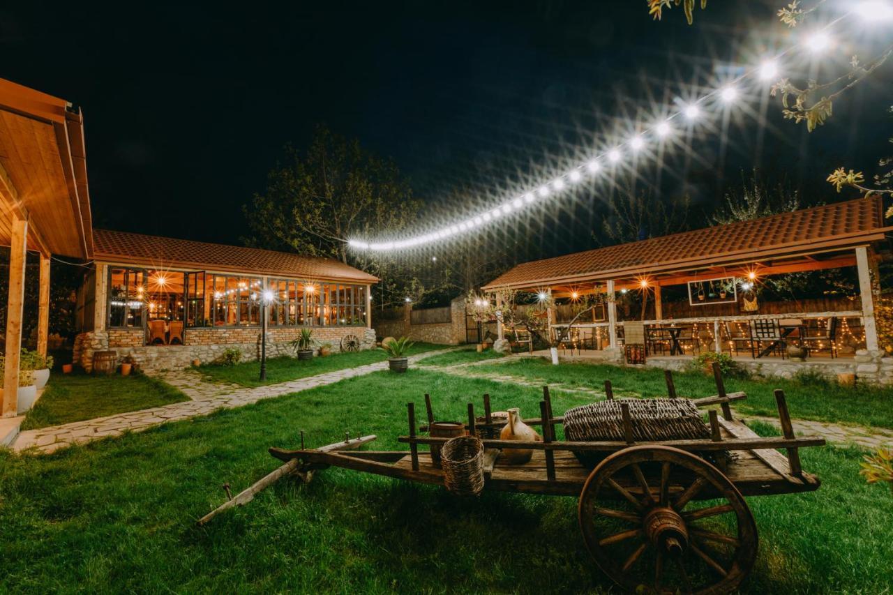Hotel & Wine Cellar Arge テラヴィ エクステリア 写真