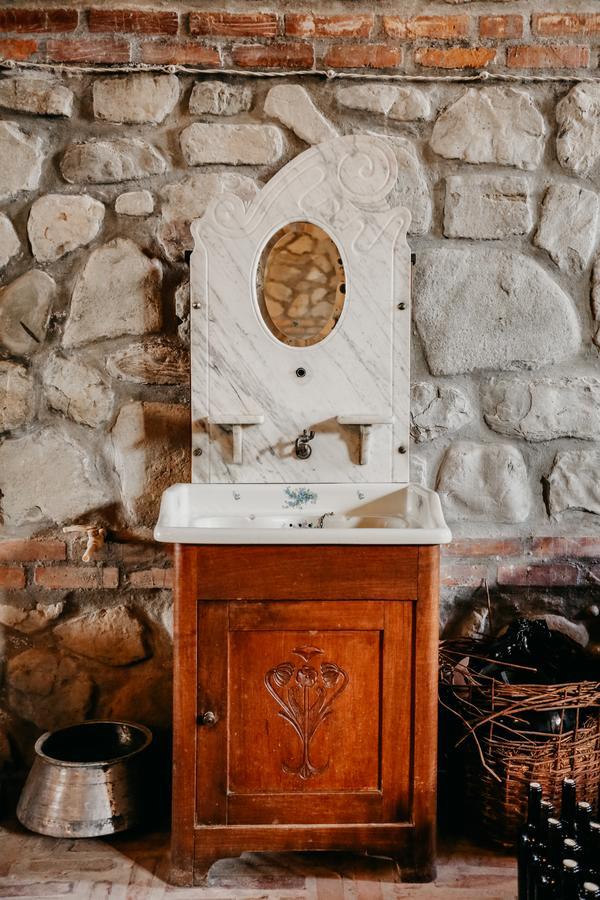 Hotel & Wine Cellar Arge テラヴィ エクステリア 写真