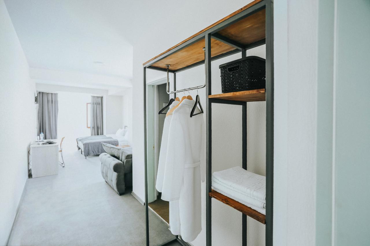 Hotel & Wine Cellar Arge テラヴィ エクステリア 写真